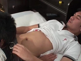 Young Asian men Toey and Wan have raw sex.