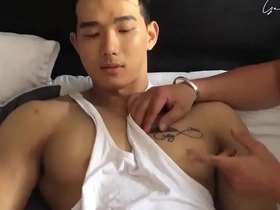 Asian man gets his ass fucked by a hung top