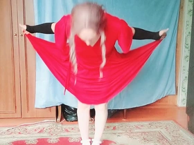 Crossdresser mom's sexy dance in her new dress